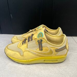 Nike Air Max 1 x Travis Scott Saturn Gold  Men’s Size 9